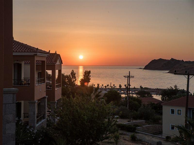 Ξενοδοχείο Άλμα Πέτρα Εξωτερικό φωτογραφία