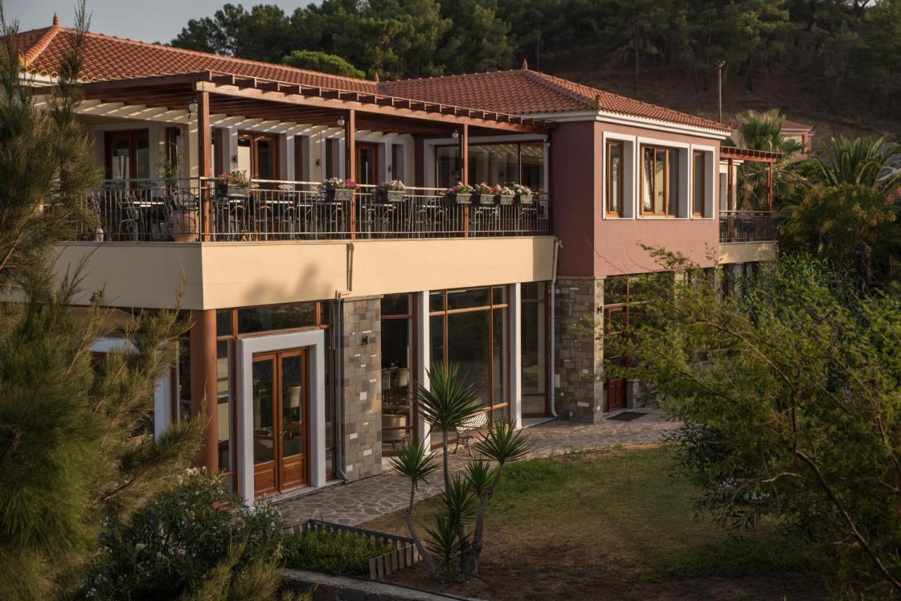 Ξενοδοχείο Άλμα Πέτρα Εξωτερικό φωτογραφία